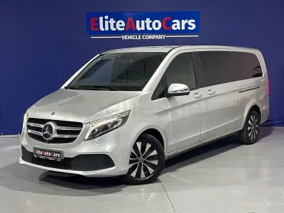 Usado Mercedes V250 Avantgarde 190 CV (139 kW) 2023 Gris / plata Monovolumen