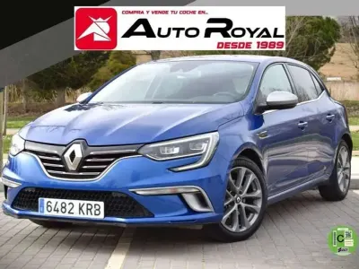 Usado Renault Mégane GT Line GT-Line 140 CV (102 kW) 2018 Azul Utilitario