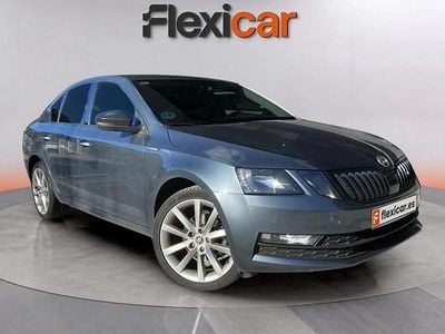 Usado Skoda Octavia Ambition 150 CV (110 kW) 2020 Negro Utilitario