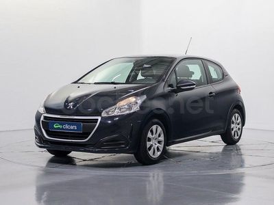 Usado Peugeot 208 Access 82 CV (60 kW) 2016 Negro Utilitario
