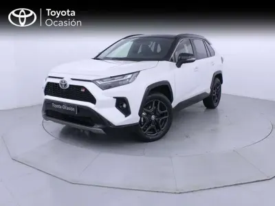 Usado Toyota RAV4 Hybrid Plus 222 CV (163 kW) 2025 Blanco SUV