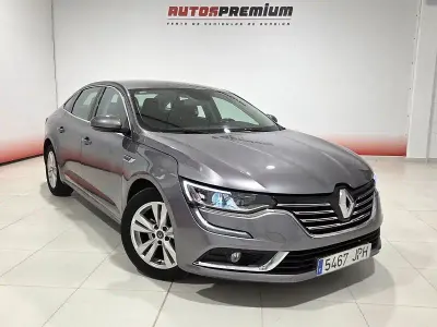 Usado Renault Talisman Intens 130 CV (95 kW) 2016 Gris / plata Berlina
