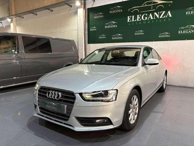 Usado Audi A4 143 CV (105 kW) 2012 Gris / plata Berlina