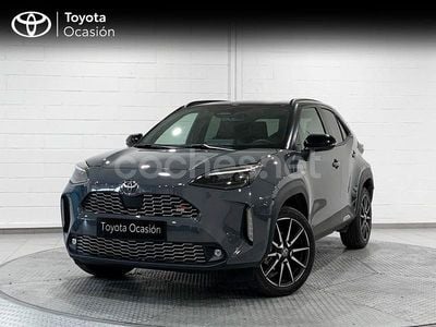 Gris / plata Usado 2025 Toyota Yaris Cross Sport SUV | 30.400 €
