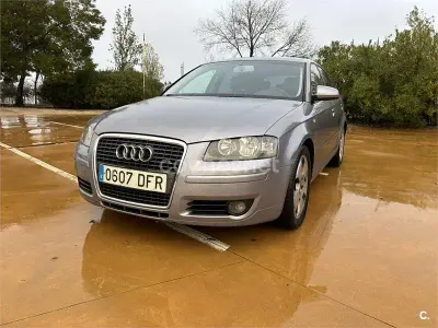 Usado Audi A3 Sportback Ambiente 140 CV (102 kW) 2005 Gris / plata Utilitario