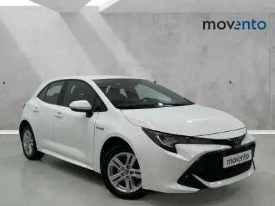 Usado Toyota Corolla Active 122 CV (89 kW) 2021 Blanco Berlina