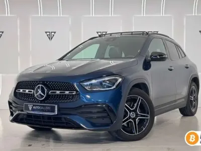Usado Mercedes GLA250 218 CV (160 kW) 2021 Azul SUV