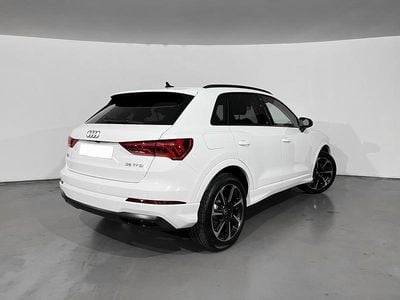 Usado Audi Q3 Sport 150 CV (110 kW) 2024 Blanco arkona SUV