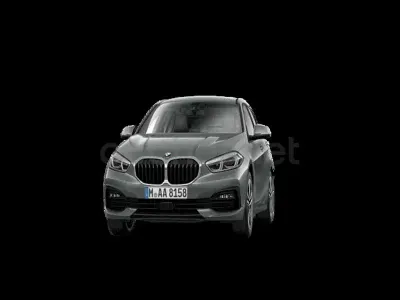Usado BMW 118 Comfort Edition 150 CV (110 kW) 2022 Gris / plata Utilitario