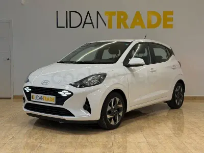 Usado Hyundai i10 67 CV (49 kW) 2023 Blanco Utilitario