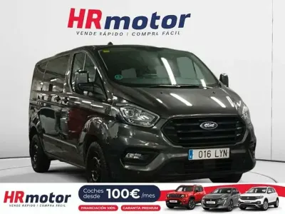 Usado Ford Tourneo Custom Trend 131 CV (96 kW) 2022 Gris Van