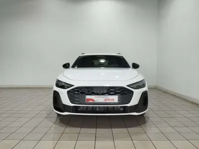 Usado Audi A5 299 CV (219 kW) 2025 Blanco Familiar
