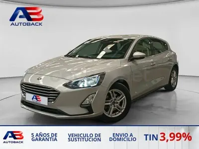 Usado Ford Focus Trend+ 120 CV (88 kW) 2022 Gris Berlina