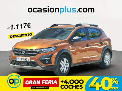 Usado Dacia Sandero Essentiel 101 CV (74 kW) 2022 Naranja Berlina