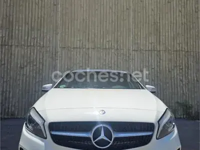 Usado Mercedes A200 Style 136 CV (100 kW) 2016 Blanco Berlina