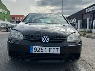 Usado VW Golf V Sportline 105 HP (77 kW) 2007 Preto Sedan