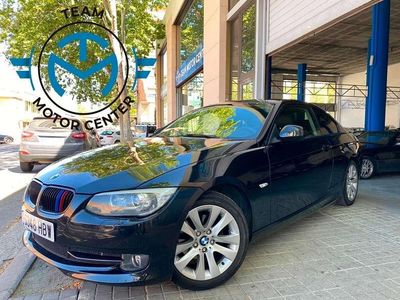 Blanco Usado 2011 BMW 320 Coupe | 12.900 € (Un poco caro)