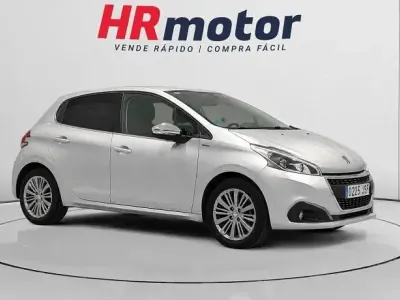 Usado Peugeot 208 Style 82 CV (60 kW) 2016 Utilitario