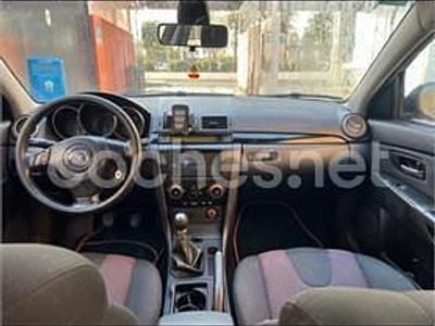 Usado Mazda 3 Active 110 CV (80 kW) 2005 Negro Berlina