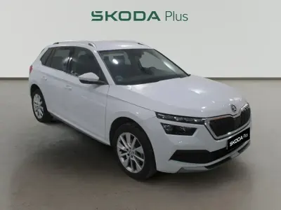 Usado Skoda Kamiq Style 150 CV (110 kW) 2022 Blanco SUV