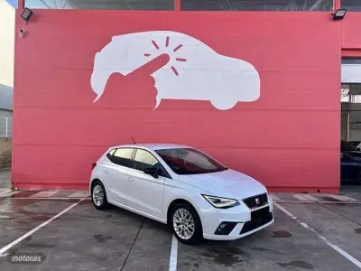Usado Seat Ibiza FR 150 CV (110 kW) 2024 Blanco Utilitario