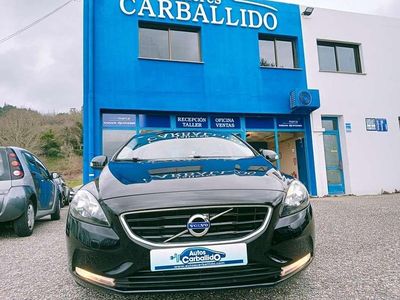 Usado Volvo V40 Momentum 122 CV (89 kW) 2016 Negro Utilitario
