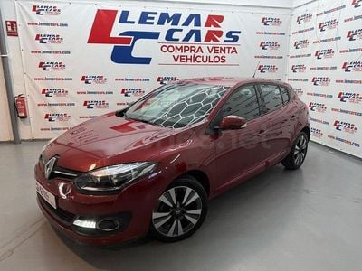 Usado Renault Mégane Bose Edition 130 CV (95 kW) 2014 Granate Berlina