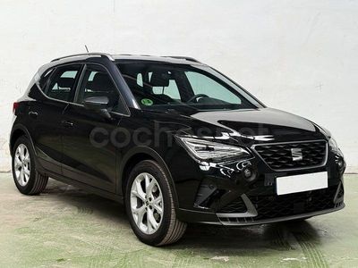 Usado Seat Arona FR 115 CV (84 kW) 2024 Negro SUV