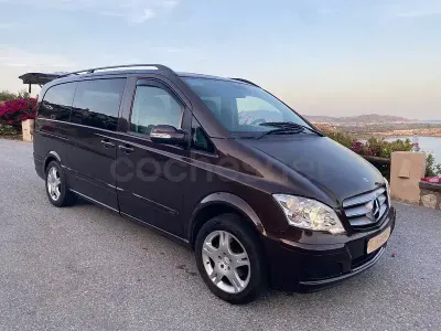Usado Mercedes Viano 150 CV (110 kW) 2004 Marrón Monovolumen