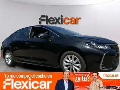 Usado Toyota Corolla 125 CV (91 kW) 2022 Negro Berlina