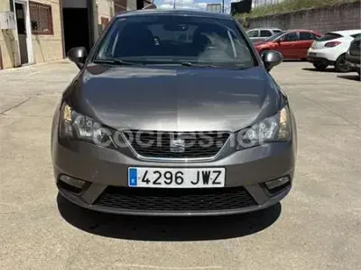 Usado Seat Ibiza Style 105 CV (77 kW) 2017 Gris / plata Berlina