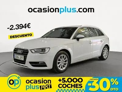 Usado Audi A3 Attraction 125 CV (91 kW) 2016 Blanco Berlina