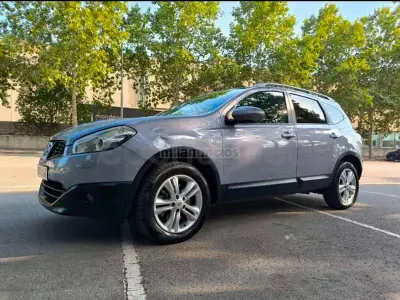 Usado Nissan Qashqai +2 Premium Edition 150 CV (110 kW) 2010 Gris / plata SUV