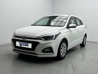 Usado Hyundai i20 84 CV (61 kW) 2019 Blanco Utilitario