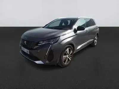 Usado Peugeot 5008 Allure 131 CV (96 kW) 2022 Gris SUV