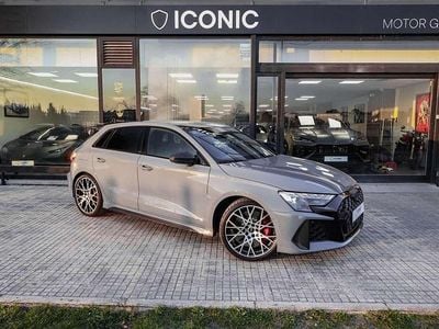 Usado Audi RS3 Sportback 400 CV (294 kW) 2025 Gris Utilitario