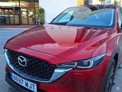 Granate Usado 2023 Mazda CX-5 Exclusive-Line SUV | 27.900 € (Buen precio)