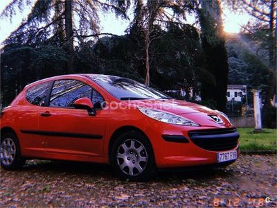 Rojo Usado 2007 Peugeot 207 Berlina | 3200 € (Precio justo)
