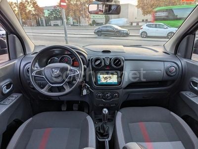 Usado Dacia Lodgy 102 CV (75 kW) 2019 Gris / plata Monovolumen