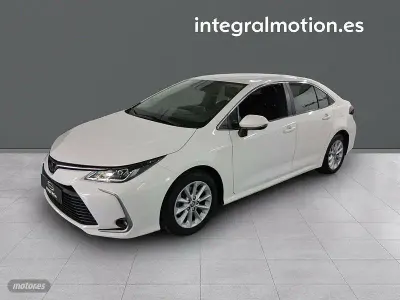 Usado Toyota Corolla Active 125 CV (91 kW) 2023 Blanco Berlina
