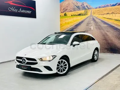 Usado Mercedes CLA200 Shooting Brake 136 CV (100 kW) 2019 Blanco Familiar