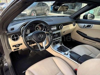 Usado Mercedes SLK200 184 CV (135 kW) 2013 Negro Descapotable