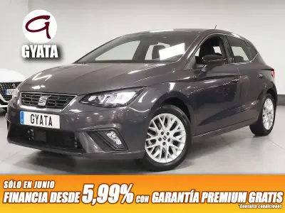 Usado Seat Ibiza FR 115 CV (84 kW) 2025 Gris / plata Utilitario
