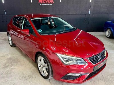 Usado Seat Leon FR 150 CV (110 kW) 2017 Rojo Berlina