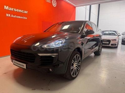 Käytetty Porsche Cayenne 262 HP (192 kW) 2015 Musta Katumaasturi