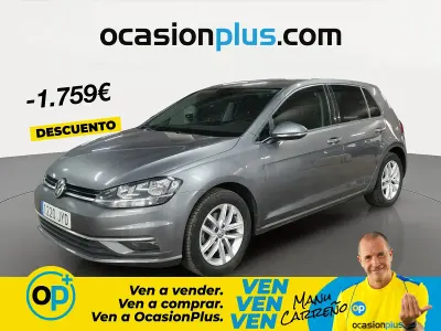 Usado VW Golf VII Advance 125 CV (91 kW) 2017 Gris Berlina