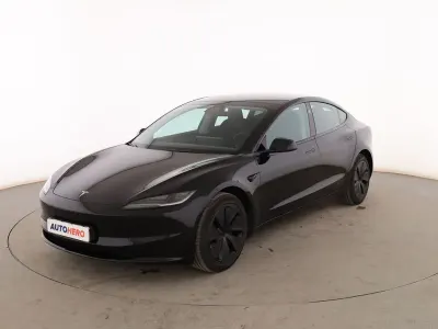 Usado Tesla Model 3 Standard Range 208 kW (283 CV) 2023 Negro Berlina