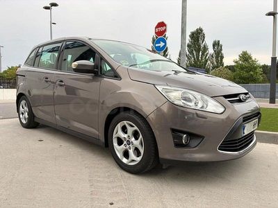 Usado Ford Grand C-Max Trend 115 CV (84 kW) 2012 Marrón Monovolumen
