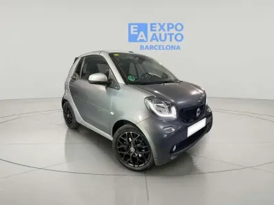 Usado Smart ForTwo Cabrio Passion 90 CV (66 kW) 2016 Gris Descapotable