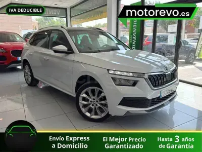Usado Skoda Kamiq 110 CV (80 kW) 2023 Blanco SUV